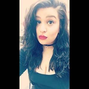 Meet your Posher, Danielle